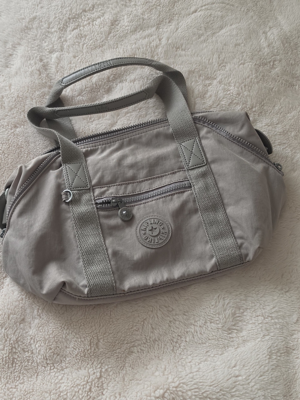 Kipling Classic Small Shoulder Bag in Light Gray